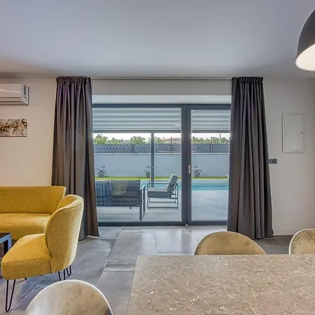 Villa Ana With Private Pool *